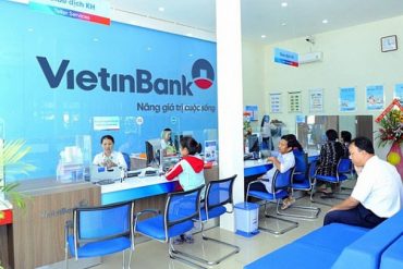 Bloomberg: Manulife muốn có thỏa thuận bancassurance với VietinBank, có thể phải chi vài trăm triệu USD